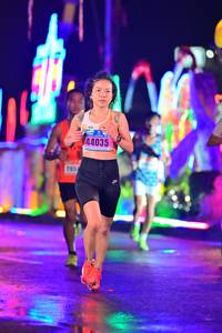 BIB: 44035, 2051
                            <button type="button" onclick="openModal(16630214)" class="btn btn-primary btn-sm float-right btn-popup" data-toggle="modal" data-target=".modal-high-quality">
                        <i class="fas fa-shopping-cart"></i> Add to Cart
                    </button>
                                            <button type="button" onclick="isThisMe(16630214, true)" class="btn btn-success btn-sm float-right btn-popup btn-isme hidden" data-toggle="tooltip" data-placement="bottom" title="นี่คือรูปของคุณใช่ไหม คลิกที่นี่เพื่อเอาเข้าอัลบั้ม">
                        <i class="fas fa-plus"></i> Add to album
                    </button>
                    <button type="button" onclick="isThisMe(16630214, false)" class="btn btn-warning btn-sm float-right btn-popup btn-isnotme hidden">
                        <i class="fas fa-ban"></i> Remove from album
                    </button>