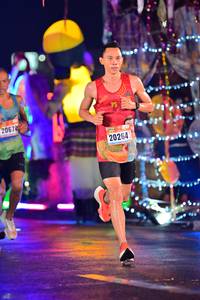 BIB: 2067, 20264
                            <button type="button" onclick="openModal(16593602)" class="btn btn-primary btn-sm float-right btn-popup" data-toggle="modal" data-target=".modal-high-quality">
                        <i class="fas fa-shopping-cart"></i> Add to Cart
                    </button>
                                            <button type="button" onclick="isThisMe(16593602, true)" class="btn btn-success btn-sm float-right btn-popup btn-isme hidden" data-toggle="tooltip" data-placement="bottom" title="นี่คือรูปของคุณใช่ไหม คลิกที่นี่เพื่อเอาเข้าอัลบั้ม">
                        <i class="fas fa-plus"></i> Add to album
                    </button>
                    <button type="button" onclick="isThisMe(16593602, false)" class="btn btn-warning btn-sm float-right btn-popup btn-isnotme hidden">
                        <i class="fas fa-ban"></i> Remove from album
                    </button>