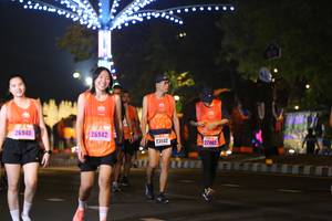 BIB: 26940, 26942, 23552, 27462
                            <button type="button" onclick="openModal(16851714)" class="btn btn-primary btn-sm float-right btn-popup" data-toggle="modal" data-target=".modal-high-quality">
                        <i class="fas fa-shopping-cart"></i> Add to Cart
                    </button>
                                            <button type="button" onclick="isThisMe(16851714, true)" class="btn btn-success btn-sm float-right btn-popup btn-isme hidden" data-toggle="tooltip" data-placement="bottom" title="นี่คือรูปของคุณใช่ไหม คลิกที่นี่เพื่อเอาเข้าอัลบั้ม">
                        <i class="fas fa-plus"></i> Add to album
                    </button>
                    <button type="button" onclick="isThisMe(16851714, false)" class="btn btn-warning btn-sm float-right btn-popup btn-isnotme hidden">
                        <i class="fas fa-ban"></i> Remove from album
                    </button>