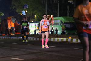 BIB: 25729
                            <button type="button" onclick="openModal(16849513)" class="btn btn-primary btn-sm float-right btn-popup" data-toggle="modal" data-target=".modal-high-quality">
                        <i class="fas fa-shopping-cart"></i> Add to Cart
                    </button>
                                            <button type="button" onclick="isThisMe(16849513, true)" class="btn btn-success btn-sm float-right btn-popup btn-isme hidden" data-toggle="tooltip" data-placement="bottom" title="นี่คือรูปของคุณใช่ไหม คลิกที่นี่เพื่อเอาเข้าอัลบั้ม">
                        <i class="fas fa-plus"></i> Add to album
                    </button>
                    <button type="button" onclick="isThisMe(16849513, false)" class="btn btn-warning btn-sm float-right btn-popup btn-isnotme hidden">
                        <i class="fas fa-ban"></i> Remove from album
                    </button>