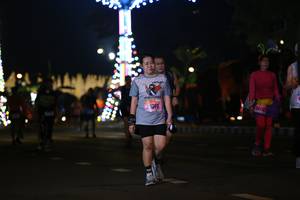 BIB: 2675, 1907
                            <button type="button" onclick="openModal(16851309)" class="btn btn-primary btn-sm float-right btn-popup" data-toggle="modal" data-target=".modal-high-quality">
                        <i class="fas fa-shopping-cart"></i> Add to Cart
                    </button>
                                            <button type="button" onclick="isThisMe(16851309, true)" class="btn btn-success btn-sm float-right btn-popup btn-isme hidden" data-toggle="tooltip" data-placement="bottom" title="นี่คือรูปของคุณใช่ไหม คลิกที่นี่เพื่อเอาเข้าอัลบั้ม">
                        <i class="fas fa-plus"></i> Add to album
                    </button>
                    <button type="button" onclick="isThisMe(16851309, false)" class="btn btn-warning btn-sm float-right btn-popup btn-isnotme hidden">
                        <i class="fas fa-ban"></i> Remove from album
                    </button>