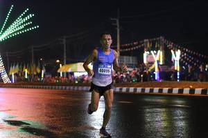 BIB: 40099
                            <button type="button" onclick="openModal(16610559)" class="btn btn-primary btn-sm float-right btn-popup" data-toggle="modal" data-target=".modal-high-quality">
                        <i class="fas fa-shopping-cart"></i> Add to Cart
                    </button>
                                            <button type="button" onclick="isThisMe(16610559, true)" class="btn btn-success btn-sm float-right btn-popup btn-isme hidden" data-toggle="tooltip" data-placement="bottom" title="นี่คือรูปของคุณใช่ไหม คลิกที่นี่เพื่อเอาเข้าอัลบั้ม">
                        <i class="fas fa-plus"></i> Add to album
                    </button>
                    <button type="button" onclick="isThisMe(16610559, false)" class="btn btn-warning btn-sm float-right btn-popup btn-isnotme hidden">
                        <i class="fas fa-ban"></i> Remove from album
                    </button>