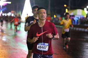 BIB: 40447
                            <button type="button" onclick="openModal(16669369)" class="btn btn-primary btn-sm float-right btn-popup" data-toggle="modal" data-target=".modal-high-quality">
                        <i class="fas fa-shopping-cart"></i> Add to Cart
                    </button>
                                            <button type="button" onclick="isThisMe(16669369, true)" class="btn btn-success btn-sm float-right btn-popup btn-isme hidden" data-toggle="tooltip" data-placement="bottom" title="นี่คือรูปของคุณใช่ไหม คลิกที่นี่เพื่อเอาเข้าอัลบั้ม">
                        <i class="fas fa-plus"></i> Add to album
                    </button>
                    <button type="button" onclick="isThisMe(16669369, false)" class="btn btn-warning btn-sm float-right btn-popup btn-isnotme hidden">
                        <i class="fas fa-ban"></i> Remove from album
                    </button>