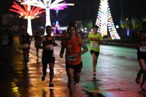 BIB: 2014, 2086
                            <button type="button" onclick="openModal(16621684)" class="btn btn-primary btn-sm float-right btn-popup" data-toggle="modal" data-target=".modal-high-quality">
                        <i class="fas fa-shopping-cart"></i> Add to Cart
                    </button>
                                            <button type="button" onclick="isThisMe(16621684, true)" class="btn btn-success btn-sm float-right btn-popup btn-isme hidden" data-toggle="tooltip" data-placement="bottom" title="นี่คือรูปของคุณใช่ไหม คลิกที่นี่เพื่อเอาเข้าอัลบั้ม">
                        <i class="fas fa-plus"></i> Add to album
                    </button>
                    <button type="button" onclick="isThisMe(16621684, false)" class="btn btn-warning btn-sm float-right btn-popup btn-isnotme hidden">
                        <i class="fas fa-ban"></i> Remove from album
                    </button>