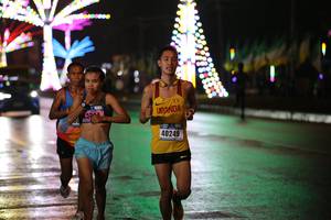 BIB: 40249
                            <button type="button" onclick="openModal(16605273)" class="btn btn-primary btn-sm float-right btn-popup" data-toggle="modal" data-target=".modal-high-quality">
                        <i class="fas fa-shopping-cart"></i> Add to Cart
                    </button>
                                            <button type="button" onclick="isThisMe(16605273, true)" class="btn btn-success btn-sm float-right btn-popup btn-isme hidden" data-toggle="tooltip" data-placement="bottom" title="นี่คือรูปของคุณใช่ไหม คลิกที่นี่เพื่อเอาเข้าอัลบั้ม">
                        <i class="fas fa-plus"></i> Add to album
                    </button>
                    <button type="button" onclick="isThisMe(16605273, false)" class="btn btn-warning btn-sm float-right btn-popup btn-isnotme hidden">
                        <i class="fas fa-ban"></i> Remove from album
                    </button>