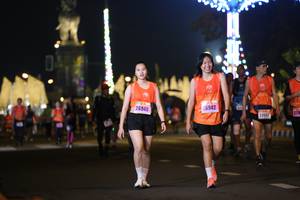 BIB: 26940, 6942, 23552
                            <button type="button" onclick="openModal(16851619)" class="btn btn-primary btn-sm float-right btn-popup" data-toggle="modal" data-target=".modal-high-quality">
                        <i class="fas fa-shopping-cart"></i> Add to Cart
                    </button>
                                            <button type="button" onclick="isThisMe(16851619, true)" class="btn btn-success btn-sm float-right btn-popup btn-isme hidden" data-toggle="tooltip" data-placement="bottom" title="นี่คือรูปของคุณใช่ไหม คลิกที่นี่เพื่อเอาเข้าอัลบั้ม">
                        <i class="fas fa-plus"></i> Add to album
                    </button>
                    <button type="button" onclick="isThisMe(16851619, false)" class="btn btn-warning btn-sm float-right btn-popup btn-isnotme hidden">
                        <i class="fas fa-ban"></i> Remove from album
                    </button>