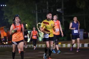BIB: 462, 631, 41398
                            <button type="button" onclick="openModal(16850781)" class="btn btn-primary btn-sm float-right btn-popup" data-toggle="modal" data-target=".modal-high-quality">
                        <i class="fas fa-shopping-cart"></i> Add to Cart
                    </button>
                                            <button type="button" onclick="isThisMe(16850781, true)" class="btn btn-success btn-sm float-right btn-popup btn-isme hidden" data-toggle="tooltip" data-placement="bottom" title="นี่คือรูปของคุณใช่ไหม คลิกที่นี่เพื่อเอาเข้าอัลบั้ม">
                        <i class="fas fa-plus"></i> Add to album
                    </button>
                    <button type="button" onclick="isThisMe(16850781, false)" class="btn btn-warning btn-sm float-right btn-popup btn-isnotme hidden">
                        <i class="fas fa-ban"></i> Remove from album
                    </button>
