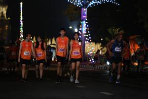 BIB: 4069, 26467, 27160, 12013, 27172
                            <button type="button" onclick="openModal(16848001)" class="btn btn-primary btn-sm float-right btn-popup" data-toggle="modal" data-target=".modal-high-quality">
                        <i class="fas fa-shopping-cart"></i> Add to Cart
                    </button>
                                            <button type="button" onclick="isThisMe(16848001, true)" class="btn btn-success btn-sm float-right btn-popup btn-isme hidden" data-toggle="tooltip" data-placement="bottom" title="นี่คือรูปของคุณใช่ไหม คลิกที่นี่เพื่อเอาเข้าอัลบั้ม">
                        <i class="fas fa-plus"></i> Add to album
                    </button>
                    <button type="button" onclick="isThisMe(16848001, false)" class="btn btn-warning btn-sm float-right btn-popup btn-isnotme hidden">
                        <i class="fas fa-ban"></i> Remove from album
                    </button>