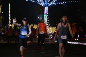 BIB: 24010, 72403
                            <button type="button" onclick="openModal(16847872)" class="btn btn-primary btn-sm float-right btn-popup" data-toggle="modal" data-target=".modal-high-quality">
                        <i class="fas fa-shopping-cart"></i> Add to Cart
                    </button>
                                            <button type="button" onclick="isThisMe(16847872, true)" class="btn btn-success btn-sm float-right btn-popup btn-isme hidden" data-toggle="tooltip" data-placement="bottom" title="นี่คือรูปของคุณใช่ไหม คลิกที่นี่เพื่อเอาเข้าอัลบั้ม">
                        <i class="fas fa-plus"></i> Add to album
                    </button>
                    <button type="button" onclick="isThisMe(16847872, false)" class="btn btn-warning btn-sm float-right btn-popup btn-isnotme hidden">
                        <i class="fas fa-ban"></i> Remove from album
                    </button>