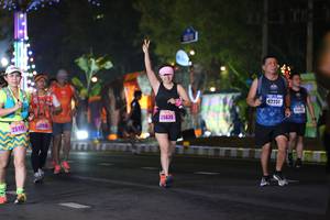 BIB: 42251, 25635, 693, 25917
                            <button type="button" onclick="openModal(16850245)" class="btn btn-primary btn-sm float-right btn-popup" data-toggle="modal" data-target=".modal-high-quality">
                        <i class="fas fa-shopping-cart"></i> Add to Cart
                    </button>
                                            <button type="button" onclick="isThisMe(16850245, true)" class="btn btn-success btn-sm float-right btn-popup btn-isme hidden" data-toggle="tooltip" data-placement="bottom" title="นี่คือรูปของคุณใช่ไหม คลิกที่นี่เพื่อเอาเข้าอัลบั้ม">
                        <i class="fas fa-plus"></i> Add to album
                    </button>
                    <button type="button" onclick="isThisMe(16850245, false)" class="btn btn-warning btn-sm float-right btn-popup btn-isnotme hidden">
                        <i class="fas fa-ban"></i> Remove from album
                    </button>