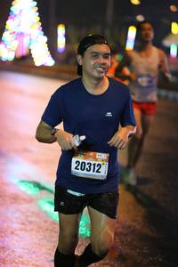 BIB: 20312
                            <button type="button" onclick="openModal(16662174)" class="btn btn-primary btn-sm float-right btn-popup" data-toggle="modal" data-target=".modal-high-quality">
                        <i class="fas fa-shopping-cart"></i> Add to Cart
                    </button>
                                            <button type="button" onclick="isThisMe(16662174, true)" class="btn btn-success btn-sm float-right btn-popup btn-isme hidden" data-toggle="tooltip" data-placement="bottom" title="นี่คือรูปของคุณใช่ไหม คลิกที่นี่เพื่อเอาเข้าอัลบั้ม">
                        <i class="fas fa-plus"></i> Add to album
                    </button>
                    <button type="button" onclick="isThisMe(16662174, false)" class="btn btn-warning btn-sm float-right btn-popup btn-isnotme hidden">
                        <i class="fas fa-ban"></i> Remove from album
                    </button>