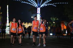 BIB: 26467, 27160, 22013, 27172
                            <button type="button" onclick="openModal(16848101)" class="btn btn-primary btn-sm float-right btn-popup" data-toggle="modal" data-target=".modal-high-quality">
                        <i class="fas fa-shopping-cart"></i> Add to Cart
                    </button>
                                            <button type="button" onclick="isThisMe(16848101, true)" class="btn btn-success btn-sm float-right btn-popup btn-isme hidden" data-toggle="tooltip" data-placement="bottom" title="นี่คือรูปของคุณใช่ไหม คลิกที่นี่เพื่อเอาเข้าอัลบั้ม">
                        <i class="fas fa-plus"></i> Add to album
                    </button>
                    <button type="button" onclick="isThisMe(16848101, false)" class="btn btn-warning btn-sm float-right btn-popup btn-isnotme hidden">
                        <i class="fas fa-ban"></i> Remove from album
                    </button>