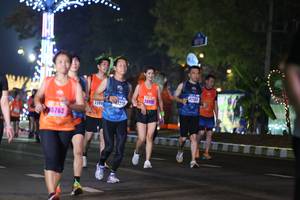 BIB: 12553, 1219, 26925, 5762
                            <button type="button" onclick="openModal(16847343)" class="btn btn-primary btn-sm float-right btn-popup" data-toggle="modal" data-target=".modal-high-quality">
                        <i class="fas fa-shopping-cart"></i> Add to Cart
                    </button>
                                            <button type="button" onclick="isThisMe(16847343, true)" class="btn btn-success btn-sm float-right btn-popup btn-isme hidden" data-toggle="tooltip" data-placement="bottom" title="นี่คือรูปของคุณใช่ไหม คลิกที่นี่เพื่อเอาเข้าอัลบั้ม">
                        <i class="fas fa-plus"></i> Add to album
                    </button>
                    <button type="button" onclick="isThisMe(16847343, false)" class="btn btn-warning btn-sm float-right btn-popup btn-isnotme hidden">
                        <i class="fas fa-ban"></i> Remove from album
                    </button>