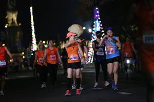 BIB: 43214, 1547, 27173, 25864, 41071
                            <button type="button" onclick="openModal(16850946)" class="btn btn-primary btn-sm float-right btn-popup" data-toggle="modal" data-target=".modal-high-quality">
                        <i class="fas fa-shopping-cart"></i> Add to Cart
                    </button>
                                            <button type="button" onclick="isThisMe(16850946, true)" class="btn btn-success btn-sm float-right btn-popup btn-isme hidden" data-toggle="tooltip" data-placement="bottom" title="นี่คือรูปของคุณใช่ไหม คลิกที่นี่เพื่อเอาเข้าอัลบั้ม">
                        <i class="fas fa-plus"></i> Add to album
                    </button>
                    <button type="button" onclick="isThisMe(16850946, false)" class="btn btn-warning btn-sm float-right btn-popup btn-isnotme hidden">
                        <i class="fas fa-ban"></i> Remove from album
                    </button>