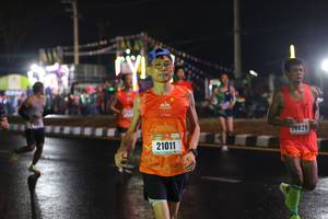 BIB: 20829, 21011
                            <button type="button" onclick="openModal(16665688)" class="btn btn-primary btn-sm float-right btn-popup" data-toggle="modal" data-target=".modal-high-quality">
                        <i class="fas fa-shopping-cart"></i> Add to Cart
                    </button>
                                            <button type="button" onclick="isThisMe(16665688, true)" class="btn btn-success btn-sm float-right btn-popup btn-isme hidden" data-toggle="tooltip" data-placement="bottom" title="นี่คือรูปของคุณใช่ไหม คลิกที่นี่เพื่อเอาเข้าอัลบั้ม">
                        <i class="fas fa-plus"></i> Add to album
                    </button>
                    <button type="button" onclick="isThisMe(16665688, false)" class="btn btn-warning btn-sm float-right btn-popup btn-isnotme hidden">
                        <i class="fas fa-ban"></i> Remove from album
                    </button>