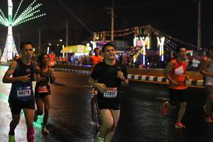 BIB: 423, 40279, 22837
                            <button type="button" onclick="openModal(16670585)" class="btn btn-primary btn-sm float-right btn-popup" data-toggle="modal" data-target=".modal-high-quality">
                        <i class="fas fa-shopping-cart"></i> Add to Cart
                    </button>
                                            <button type="button" onclick="isThisMe(16670585, true)" class="btn btn-success btn-sm float-right btn-popup btn-isme hidden" data-toggle="tooltip" data-placement="bottom" title="นี่คือรูปของคุณใช่ไหม คลิกที่นี่เพื่อเอาเข้าอัลบั้ม">
                        <i class="fas fa-plus"></i> Add to album
                    </button>
                    <button type="button" onclick="isThisMe(16670585, false)" class="btn btn-warning btn-sm float-right btn-popup btn-isnotme hidden">
                        <i class="fas fa-ban"></i> Remove from album
                    </button>
