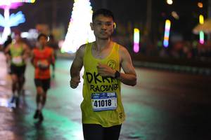BIB: 41018
                            <button type="button" onclick="openModal(16646655)" class="btn btn-primary btn-sm float-right btn-popup" data-toggle="modal" data-target=".modal-high-quality">
                        <i class="fas fa-shopping-cart"></i> Add to Cart
                    </button>
                                            <button type="button" onclick="isThisMe(16646655, true)" class="btn btn-success btn-sm float-right btn-popup btn-isme hidden" data-toggle="tooltip" data-placement="bottom" title="นี่คือรูปของคุณใช่ไหม คลิกที่นี่เพื่อเอาเข้าอัลบั้ม">
                        <i class="fas fa-plus"></i> Add to album
                    </button>
                    <button type="button" onclick="isThisMe(16646655, false)" class="btn btn-warning btn-sm float-right btn-popup btn-isnotme hidden">
                        <i class="fas fa-ban"></i> Remove from album
                    </button>