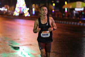 BIB: 20098
                            <button type="button" onclick="openModal(16616626)" class="btn btn-primary btn-sm float-right btn-popup" data-toggle="modal" data-target=".modal-high-quality">
                        <i class="fas fa-shopping-cart"></i> Add to Cart
                    </button>
                                            <button type="button" onclick="isThisMe(16616626, true)" class="btn btn-success btn-sm float-right btn-popup btn-isme hidden" data-toggle="tooltip" data-placement="bottom" title="นี่คือรูปของคุณใช่ไหม คลิกที่นี่เพื่อเอาเข้าอัลบั้ม">
                        <i class="fas fa-plus"></i> Add to album
                    </button>
                    <button type="button" onclick="isThisMe(16616626, false)" class="btn btn-warning btn-sm float-right btn-popup btn-isnotme hidden">
                        <i class="fas fa-ban"></i> Remove from album
                    </button>