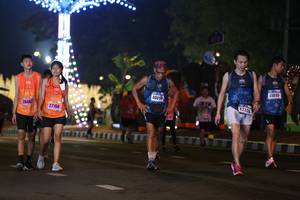 BIB: 41895, 4069, 42326, 26467, 27160
                            <button type="button" onclick="openModal(16848027)" class="btn btn-primary btn-sm float-right btn-popup" data-toggle="modal" data-target=".modal-high-quality">
                        <i class="fas fa-shopping-cart"></i> Add to Cart
                    </button>
                                            <button type="button" onclick="isThisMe(16848027, true)" class="btn btn-success btn-sm float-right btn-popup btn-isme hidden" data-toggle="tooltip" data-placement="bottom" title="นี่คือรูปของคุณใช่ไหม คลิกที่นี่เพื่อเอาเข้าอัลบั้ม">
                        <i class="fas fa-plus"></i> Add to album
                    </button>
                    <button type="button" onclick="isThisMe(16848027, false)" class="btn btn-warning btn-sm float-right btn-popup btn-isnotme hidden">
                        <i class="fas fa-ban"></i> Remove from album
                    </button>