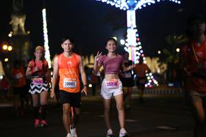 BIB: 20371, 20083, 25238
                            <button type="button" onclick="openModal(16846091)" class="btn btn-primary btn-sm float-right btn-popup" data-toggle="modal" data-target=".modal-high-quality">
                        <i class="fas fa-shopping-cart"></i> Add to Cart
                    </button>
                                            <button type="button" onclick="isThisMe(16846091, true)" class="btn btn-success btn-sm float-right btn-popup btn-isme hidden" data-toggle="tooltip" data-placement="bottom" title="นี่คือรูปของคุณใช่ไหม คลิกที่นี่เพื่อเอาเข้าอัลบั้ม">
                        <i class="fas fa-plus"></i> Add to album
                    </button>
                    <button type="button" onclick="isThisMe(16846091, false)" class="btn btn-warning btn-sm float-right btn-popup btn-isnotme hidden">
                        <i class="fas fa-ban"></i> Remove from album
                    </button>