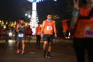 BIB: 203, 40648
                            <button type="button" onclick="openModal(16847768)" class="btn btn-primary btn-sm float-right btn-popup" data-toggle="modal" data-target=".modal-high-quality">
                        <i class="fas fa-shopping-cart"></i> Add to Cart
                    </button>
                                            <button type="button" onclick="isThisMe(16847768, true)" class="btn btn-success btn-sm float-right btn-popup btn-isme hidden" data-toggle="tooltip" data-placement="bottom" title="นี่คือรูปของคุณใช่ไหม คลิกที่นี่เพื่อเอาเข้าอัลบั้ม">
                        <i class="fas fa-plus"></i> Add to album
                    </button>
                    <button type="button" onclick="isThisMe(16847768, false)" class="btn btn-warning btn-sm float-right btn-popup btn-isnotme hidden">
                        <i class="fas fa-ban"></i> Remove from album
                    </button>