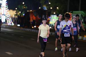 BIB: 410, 1513, 40743
                            <button type="button" onclick="openModal(16966843)" class="btn btn-primary btn-sm float-right btn-popup" data-toggle="modal" data-target=".modal-high-quality">
                        <i class="fas fa-shopping-cart"></i> Add to Cart
                    </button>
                                            <button type="button" onclick="isThisMe(16966843, true)" class="btn btn-success btn-sm float-right btn-popup btn-isme hidden" data-toggle="tooltip" data-placement="bottom" title="นี่คือรูปของคุณใช่ไหม คลิกที่นี่เพื่อเอาเข้าอัลบั้ม">
                        <i class="fas fa-plus"></i> Add to album
                    </button>
                    <button type="button" onclick="isThisMe(16966843, false)" class="btn btn-warning btn-sm float-right btn-popup btn-isnotme hidden">
                        <i class="fas fa-ban"></i> Remove from album
                    </button>