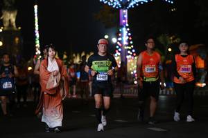 BIB: 21686, 26597, 63407
                            <button type="button" onclick="openModal(16879695)" class="btn btn-primary btn-sm float-right btn-popup" data-toggle="modal" data-target=".modal-high-quality">
                        <i class="fas fa-shopping-cart"></i> Add to Cart
                    </button>
                                            <button type="button" onclick="isThisMe(16879695, true)" class="btn btn-success btn-sm float-right btn-popup btn-isme hidden" data-toggle="tooltip" data-placement="bottom" title="นี่คือรูปของคุณใช่ไหม คลิกที่นี่เพื่อเอาเข้าอัลบั้ม">
                        <i class="fas fa-plus"></i> Add to album
                    </button>
                    <button type="button" onclick="isThisMe(16879695, false)" class="btn btn-warning btn-sm float-right btn-popup btn-isnotme hidden">
                        <i class="fas fa-ban"></i> Remove from album
                    </button>