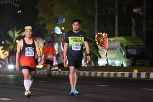 BIB: 41824, 43325
                            <button type="button" onclick="openModal(16896755)" class="btn btn-primary btn-sm float-right btn-popup" data-toggle="modal" data-target=".modal-high-quality">
                        <i class="fas fa-shopping-cart"></i> Add to Cart
                    </button>
                                            <button type="button" onclick="isThisMe(16896755, true)" class="btn btn-success btn-sm float-right btn-popup btn-isme hidden" data-toggle="tooltip" data-placement="bottom" title="นี่คือรูปของคุณใช่ไหม คลิกที่นี่เพื่อเอาเข้าอัลบั้ม">
                        <i class="fas fa-plus"></i> Add to album
                    </button>
                    <button type="button" onclick="isThisMe(16896755, false)" class="btn btn-warning btn-sm float-right btn-popup btn-isnotme hidden">
                        <i class="fas fa-ban"></i> Remove from album
                    </button>