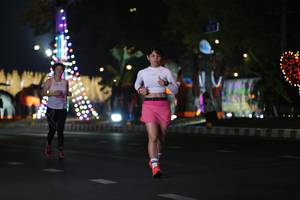 BIB: 
                            <button type="button" onclick="openModal(16969410)" class="btn btn-primary btn-sm float-right btn-popup" data-toggle="modal" data-target=".modal-high-quality">
                        <i class="fas fa-shopping-cart"></i> Add to Cart
                    </button>
                                            <button type="button" onclick="isThisMe(16969410, true)" class="btn btn-success btn-sm float-right btn-popup btn-isme hidden" data-toggle="tooltip" data-placement="bottom" title="นี่คือรูปของคุณใช่ไหม คลิกที่นี่เพื่อเอาเข้าอัลบั้ม">
                        <i class="fas fa-plus"></i> Add to album
                    </button>
                    <button type="button" onclick="isThisMe(16969410, false)" class="btn btn-warning btn-sm float-right btn-popup btn-isnotme hidden">
                        <i class="fas fa-ban"></i> Remove from album
                    </button>