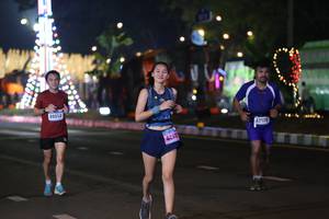 BIB: 40054, 42139, 440
                            <button type="button" onclick="openModal(16954092)" class="btn btn-primary btn-sm float-right btn-popup" data-toggle="modal" data-target=".modal-high-quality">
                        <i class="fas fa-shopping-cart"></i> Add to Cart
                    </button>
                                            <button type="button" onclick="isThisMe(16954092, true)" class="btn btn-success btn-sm float-right btn-popup btn-isme hidden" data-toggle="tooltip" data-placement="bottom" title="นี่คือรูปของคุณใช่ไหม คลิกที่นี่เพื่อเอาเข้าอัลบั้ม">
                        <i class="fas fa-plus"></i> Add to album
                    </button>
                    <button type="button" onclick="isThisMe(16954092, false)" class="btn btn-warning btn-sm float-right btn-popup btn-isnotme hidden">
                        <i class="fas fa-ban"></i> Remove from album
                    </button>