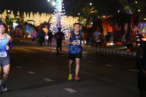BIB: 359, 11017
                            <button type="button" onclick="openModal(16950532)" class="btn btn-primary btn-sm float-right btn-popup" data-toggle="modal" data-target=".modal-high-quality">
                        <i class="fas fa-shopping-cart"></i> Add to Cart
                    </button>
                                            <button type="button" onclick="isThisMe(16950532, true)" class="btn btn-success btn-sm float-right btn-popup btn-isme hidden" data-toggle="tooltip" data-placement="bottom" title="นี่คือรูปของคุณใช่ไหม คลิกที่นี่เพื่อเอาเข้าอัลบั้ม">
                        <i class="fas fa-plus"></i> Add to album
                    </button>
                    <button type="button" onclick="isThisMe(16950532, false)" class="btn btn-warning btn-sm float-right btn-popup btn-isnotme hidden">
                        <i class="fas fa-ban"></i> Remove from album
                    </button>
