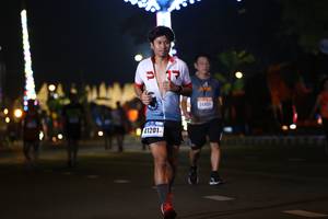 BIB: 2445, 41201
                            <button type="button" onclick="openModal(16896477)" class="btn btn-primary btn-sm float-right btn-popup" data-toggle="modal" data-target=".modal-high-quality">
                        <i class="fas fa-shopping-cart"></i> Add to Cart
                    </button>
                                            <button type="button" onclick="isThisMe(16896477, true)" class="btn btn-success btn-sm float-right btn-popup btn-isme hidden" data-toggle="tooltip" data-placement="bottom" title="นี่คือรูปของคุณใช่ไหม คลิกที่นี่เพื่อเอาเข้าอัลบั้ม">
                        <i class="fas fa-plus"></i> Add to album
                    </button>
                    <button type="button" onclick="isThisMe(16896477, false)" class="btn btn-warning btn-sm float-right btn-popup btn-isnotme hidden">
                        <i class="fas fa-ban"></i> Remove from album
                    </button>
