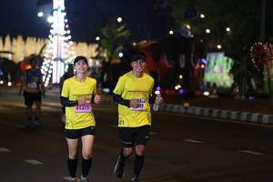 BIB: 44375
                            <button type="button" onclick="openModal(16963038)" class="btn btn-primary btn-sm float-right btn-popup" data-toggle="modal" data-target=".modal-high-quality">
                        <i class="fas fa-shopping-cart"></i> Add to Cart
                    </button>
                                            <button type="button" onclick="isThisMe(16963038, true)" class="btn btn-success btn-sm float-right btn-popup btn-isme hidden" data-toggle="tooltip" data-placement="bottom" title="นี่คือรูปของคุณใช่ไหม คลิกที่นี่เพื่อเอาเข้าอัลบั้ม">
                        <i class="fas fa-plus"></i> Add to album
                    </button>
                    <button type="button" onclick="isThisMe(16963038, false)" class="btn btn-warning btn-sm float-right btn-popup btn-isnotme hidden">
                        <i class="fas fa-ban"></i> Remove from album
                    </button>