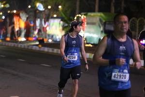 BIB: 42391, 42920
                            <button type="button" onclick="openModal(16957779)" class="btn btn-primary btn-sm float-right btn-popup" data-toggle="modal" data-target=".modal-high-quality">
                        <i class="fas fa-shopping-cart"></i> Add to Cart
                    </button>
                                            <button type="button" onclick="isThisMe(16957779, true)" class="btn btn-success btn-sm float-right btn-popup btn-isme hidden" data-toggle="tooltip" data-placement="bottom" title="นี่คือรูปของคุณใช่ไหม คลิกที่นี่เพื่อเอาเข้าอัลบั้ม">
                        <i class="fas fa-plus"></i> Add to album
                    </button>
                    <button type="button" onclick="isThisMe(16957779, false)" class="btn btn-warning btn-sm float-right btn-popup btn-isnotme hidden">
                        <i class="fas fa-ban"></i> Remove from album
                    </button>