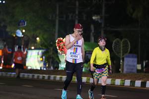 BIB: 42494, 4457
                            <button type="button" onclick="openModal(16899386)" class="btn btn-primary btn-sm float-right btn-popup" data-toggle="modal" data-target=".modal-high-quality">
                        <i class="fas fa-shopping-cart"></i> Add to Cart
                    </button>
                                            <button type="button" onclick="isThisMe(16899386, true)" class="btn btn-success btn-sm float-right btn-popup btn-isme hidden" data-toggle="tooltip" data-placement="bottom" title="นี่คือรูปของคุณใช่ไหม คลิกที่นี่เพื่อเอาเข้าอัลบั้ม">
                        <i class="fas fa-plus"></i> Add to album
                    </button>
                    <button type="button" onclick="isThisMe(16899386, false)" class="btn btn-warning btn-sm float-right btn-popup btn-isnotme hidden">
                        <i class="fas fa-ban"></i> Remove from album
                    </button>