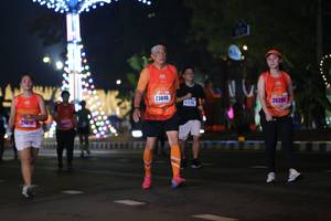 BIB: 23040, 26390, 425, 5614
                            <button type="button" onclick="openModal(16869504)" class="btn btn-primary btn-sm float-right btn-popup" data-toggle="modal" data-target=".modal-high-quality">
                        <i class="fas fa-shopping-cart"></i> Add to Cart
                    </button>
                                            <button type="button" onclick="isThisMe(16869504, true)" class="btn btn-success btn-sm float-right btn-popup btn-isme hidden" data-toggle="tooltip" data-placement="bottom" title="นี่คือรูปของคุณใช่ไหม คลิกที่นี่เพื่อเอาเข้าอัลบั้ม">
                        <i class="fas fa-plus"></i> Add to album
                    </button>
                    <button type="button" onclick="isThisMe(16869504, false)" class="btn btn-warning btn-sm float-right btn-popup btn-isnotme hidden">
                        <i class="fas fa-ban"></i> Remove from album
                    </button>