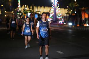BIB: 40864
                            <button type="button" onclick="openModal(16960580)" class="btn btn-primary btn-sm float-right btn-popup" data-toggle="modal" data-target=".modal-high-quality">
                        <i class="fas fa-shopping-cart"></i> Add to Cart
                    </button>
                                            <button type="button" onclick="isThisMe(16960580, true)" class="btn btn-success btn-sm float-right btn-popup btn-isme hidden" data-toggle="tooltip" data-placement="bottom" title="นี่คือรูปของคุณใช่ไหม คลิกที่นี่เพื่อเอาเข้าอัลบั้ม">
                        <i class="fas fa-plus"></i> Add to album
                    </button>
                    <button type="button" onclick="isThisMe(16960580, false)" class="btn btn-warning btn-sm float-right btn-popup btn-isnotme hidden">
                        <i class="fas fa-ban"></i> Remove from album
                    </button>