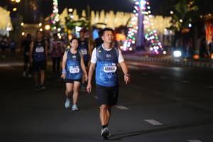 BIB: 40864, 40719
                            <button type="button" onclick="openModal(16960589)" class="btn btn-primary btn-sm float-right btn-popup" data-toggle="modal" data-target=".modal-high-quality">
                        <i class="fas fa-shopping-cart"></i> Add to Cart
                    </button>
                                            <button type="button" onclick="isThisMe(16960589, true)" class="btn btn-success btn-sm float-right btn-popup btn-isme hidden" data-toggle="tooltip" data-placement="bottom" title="นี่คือรูปของคุณใช่ไหม คลิกที่นี่เพื่อเอาเข้าอัลบั้ม">
                        <i class="fas fa-plus"></i> Add to album
                    </button>
                    <button type="button" onclick="isThisMe(16960589, false)" class="btn btn-warning btn-sm float-right btn-popup btn-isnotme hidden">
                        <i class="fas fa-ban"></i> Remove from album
                    </button>