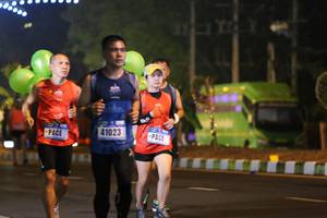 BIB: 41023
                            <button type="button" onclick="openModal(16916809)" class="btn btn-primary btn-sm float-right btn-popup" data-toggle="modal" data-target=".modal-high-quality">
                        <i class="fas fa-shopping-cart"></i> Add to Cart
                    </button>
                                            <button type="button" onclick="isThisMe(16916809, true)" class="btn btn-success btn-sm float-right btn-popup btn-isme hidden" data-toggle="tooltip" data-placement="bottom" title="นี่คือรูปของคุณใช่ไหม คลิกที่นี่เพื่อเอาเข้าอัลบั้ม">
                        <i class="fas fa-plus"></i> Add to album
                    </button>
                    <button type="button" onclick="isThisMe(16916809, false)" class="btn btn-warning btn-sm float-right btn-popup btn-isnotme hidden">
                        <i class="fas fa-ban"></i> Remove from album
                    </button>