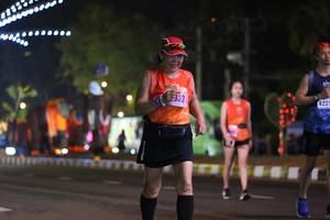 BIB: 332, 4225
                            <button type="button" onclick="openModal(16877144)" class="btn btn-primary btn-sm float-right btn-popup" data-toggle="modal" data-target=".modal-high-quality">
                        <i class="fas fa-shopping-cart"></i> Add to Cart
                    </button>
                                            <button type="button" onclick="isThisMe(16877144, true)" class="btn btn-success btn-sm float-right btn-popup btn-isme hidden" data-toggle="tooltip" data-placement="bottom" title="นี่คือรูปของคุณใช่ไหม คลิกที่นี่เพื่อเอาเข้าอัลบั้ม">
                        <i class="fas fa-plus"></i> Add to album
                    </button>
                    <button type="button" onclick="isThisMe(16877144, false)" class="btn btn-warning btn-sm float-right btn-popup btn-isnotme hidden">
                        <i class="fas fa-ban"></i> Remove from album
                    </button>
