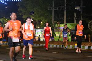 BIB: 23689, 26577, 65205, 23391
                            <button type="button" onclick="openModal(16870579)" class="btn btn-primary btn-sm float-right btn-popup" data-toggle="modal" data-target=".modal-high-quality">
                        <i class="fas fa-shopping-cart"></i> Add to Cart
                    </button>
                                            <button type="button" onclick="isThisMe(16870579, true)" class="btn btn-success btn-sm float-right btn-popup btn-isme hidden" data-toggle="tooltip" data-placement="bottom" title="นี่คือรูปของคุณใช่ไหม คลิกที่นี่เพื่อเอาเข้าอัลบั้ม">
                        <i class="fas fa-plus"></i> Add to album
                    </button>
                    <button type="button" onclick="isThisMe(16870579, false)" class="btn btn-warning btn-sm float-right btn-popup btn-isnotme hidden">
                        <i class="fas fa-ban"></i> Remove from album
                    </button>