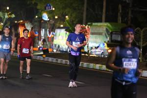 BIB: 291, 41063, 8409, 4247
                            <button type="button" onclick="openModal(16967257)" class="btn btn-primary btn-sm float-right btn-popup" data-toggle="modal" data-target=".modal-high-quality">
                        <i class="fas fa-shopping-cart"></i> Add to Cart
                    </button>
                                            <button type="button" onclick="isThisMe(16967257, true)" class="btn btn-success btn-sm float-right btn-popup btn-isme hidden" data-toggle="tooltip" data-placement="bottom" title="นี่คือรูปของคุณใช่ไหม คลิกที่นี่เพื่อเอาเข้าอัลบั้ม">
                        <i class="fas fa-plus"></i> Add to album
                    </button>
                    <button type="button" onclick="isThisMe(16967257, false)" class="btn btn-warning btn-sm float-right btn-popup btn-isnotme hidden">
                        <i class="fas fa-ban"></i> Remove from album
                    </button>
