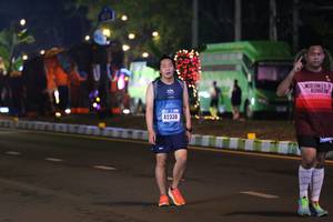 BIB: 42330
                            <button type="button" onclick="openModal(16960429)" class="btn btn-primary btn-sm float-right btn-popup" data-toggle="modal" data-target=".modal-high-quality">
                        <i class="fas fa-shopping-cart"></i> Add to Cart
                    </button>
                                            <button type="button" onclick="isThisMe(16960429, true)" class="btn btn-success btn-sm float-right btn-popup btn-isme hidden" data-toggle="tooltip" data-placement="bottom" title="นี่คือรูปของคุณใช่ไหม คลิกที่นี่เพื่อเอาเข้าอัลบั้ม">
                        <i class="fas fa-plus"></i> Add to album
                    </button>
                    <button type="button" onclick="isThisMe(16960429, false)" class="btn btn-warning btn-sm float-right btn-popup btn-isnotme hidden">
                        <i class="fas fa-ban"></i> Remove from album
                    </button>
