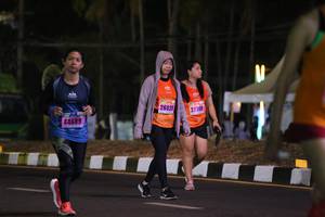 BIB: 26021, 27308, 44689
                            <button type="button" onclick="openModal(16887355)" class="btn btn-primary btn-sm float-right btn-popup" data-toggle="modal" data-target=".modal-high-quality">
                        <i class="fas fa-shopping-cart"></i> Add to Cart
                    </button>
                                            <button type="button" onclick="isThisMe(16887355, true)" class="btn btn-success btn-sm float-right btn-popup btn-isme hidden" data-toggle="tooltip" data-placement="bottom" title="นี่คือรูปของคุณใช่ไหม คลิกที่นี่เพื่อเอาเข้าอัลบั้ม">
                        <i class="fas fa-plus"></i> Add to album
                    </button>
                    <button type="button" onclick="isThisMe(16887355, false)" class="btn btn-warning btn-sm float-right btn-popup btn-isnotme hidden">
                        <i class="fas fa-ban"></i> Remove from album
                    </button>