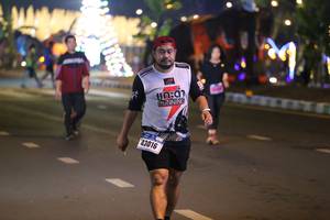 BIB: 43016
                            <button type="button" onclick="openModal(16971037)" class="btn btn-primary btn-sm float-right btn-popup" data-toggle="modal" data-target=".modal-high-quality">
                        <i class="fas fa-shopping-cart"></i> Add to Cart
                    </button>
                                            <button type="button" onclick="isThisMe(16971037, true)" class="btn btn-success btn-sm float-right btn-popup btn-isme hidden" data-toggle="tooltip" data-placement="bottom" title="นี่คือรูปของคุณใช่ไหม คลิกที่นี่เพื่อเอาเข้าอัลบั้ม">
                        <i class="fas fa-plus"></i> Add to album
                    </button>
                    <button type="button" onclick="isThisMe(16971037, false)" class="btn btn-warning btn-sm float-right btn-popup btn-isnotme hidden">
                        <i class="fas fa-ban"></i> Remove from album
                    </button>