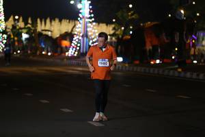 BIB: 39402
                            <button type="button" onclick="openModal(16951078)" class="btn btn-primary btn-sm float-right btn-popup" data-toggle="modal" data-target=".modal-high-quality">
                        <i class="fas fa-shopping-cart"></i> Add to Cart
                    </button>
                                            <button type="button" onclick="isThisMe(16951078, true)" class="btn btn-success btn-sm float-right btn-popup btn-isme hidden" data-toggle="tooltip" data-placement="bottom" title="นี่คือรูปของคุณใช่ไหม คลิกที่นี่เพื่อเอาเข้าอัลบั้ม">
                        <i class="fas fa-plus"></i> Add to album
                    </button>
                    <button type="button" onclick="isThisMe(16951078, false)" class="btn btn-warning btn-sm float-right btn-popup btn-isnotme hidden">
                        <i class="fas fa-ban"></i> Remove from album
                    </button>