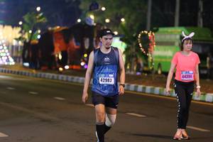 BIB: 44394, 42983
                            <button type="button" onclick="openModal(16960572)" class="btn btn-primary btn-sm float-right btn-popup" data-toggle="modal" data-target=".modal-high-quality">
                        <i class="fas fa-shopping-cart"></i> Add to Cart
                    </button>
                                            <button type="button" onclick="isThisMe(16960572, true)" class="btn btn-success btn-sm float-right btn-popup btn-isme hidden" data-toggle="tooltip" data-placement="bottom" title="นี่คือรูปของคุณใช่ไหม คลิกที่นี่เพื่อเอาเข้าอัลบั้ม">
                        <i class="fas fa-plus"></i> Add to album
                    </button>
                    <button type="button" onclick="isThisMe(16960572, false)" class="btn btn-warning btn-sm float-right btn-popup btn-isnotme hidden">
                        <i class="fas fa-ban"></i> Remove from album
                    </button>
