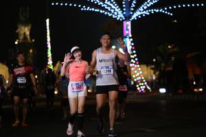 BIB: 42398, 42669, 297
                            <button type="button" onclick="openModal(16944137)" class="btn btn-primary btn-sm float-right btn-popup" data-toggle="modal" data-target=".modal-high-quality">
                        <i class="fas fa-shopping-cart"></i> Add to Cart
                    </button>
                                            <button type="button" onclick="isThisMe(16944137, true)" class="btn btn-success btn-sm float-right btn-popup btn-isme hidden" data-toggle="tooltip" data-placement="bottom" title="นี่คือรูปของคุณใช่ไหม คลิกที่นี่เพื่อเอาเข้าอัลบั้ม">
                        <i class="fas fa-plus"></i> Add to album
                    </button>
                    <button type="button" onclick="isThisMe(16944137, false)" class="btn btn-warning btn-sm float-right btn-popup btn-isnotme hidden">
                        <i class="fas fa-ban"></i> Remove from album
                    </button>