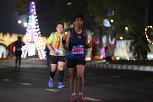 BIB: 44253
                            <button type="button" onclick="openModal(16907484)" class="btn btn-primary btn-sm float-right btn-popup" data-toggle="modal" data-target=".modal-high-quality">
                        <i class="fas fa-shopping-cart"></i> Add to Cart
                    </button>
                                            <button type="button" onclick="isThisMe(16907484, true)" class="btn btn-success btn-sm float-right btn-popup btn-isme hidden" data-toggle="tooltip" data-placement="bottom" title="นี่คือรูปของคุณใช่ไหม คลิกที่นี่เพื่อเอาเข้าอัลบั้ม">
                        <i class="fas fa-plus"></i> Add to album
                    </button>
                    <button type="button" onclick="isThisMe(16907484, false)" class="btn btn-warning btn-sm float-right btn-popup btn-isnotme hidden">
                        <i class="fas fa-ban"></i> Remove from album
                    </button>