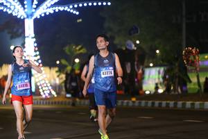 BIB: 44810, 43226
                            <button type="button" onclick="openModal(16918536)" class="btn btn-primary btn-sm float-right btn-popup" data-toggle="modal" data-target=".modal-high-quality">
                        <i class="fas fa-shopping-cart"></i> Add to Cart
                    </button>
                                            <button type="button" onclick="isThisMe(16918536, true)" class="btn btn-success btn-sm float-right btn-popup btn-isme hidden" data-toggle="tooltip" data-placement="bottom" title="นี่คือรูปของคุณใช่ไหม คลิกที่นี่เพื่อเอาเข้าอัลบั้ม">
                        <i class="fas fa-plus"></i> Add to album
                    </button>
                    <button type="button" onclick="isThisMe(16918536, false)" class="btn btn-warning btn-sm float-right btn-popup btn-isnotme hidden">
                        <i class="fas fa-ban"></i> Remove from album
                    </button>